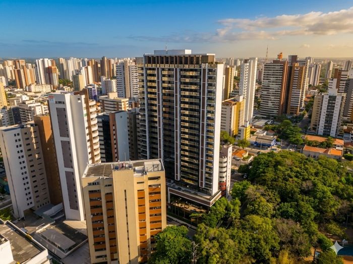 BS Flowers, Fortaleza/CE · Residencial — obra que integra a trajetória do engenheiro José Iolam Júnior